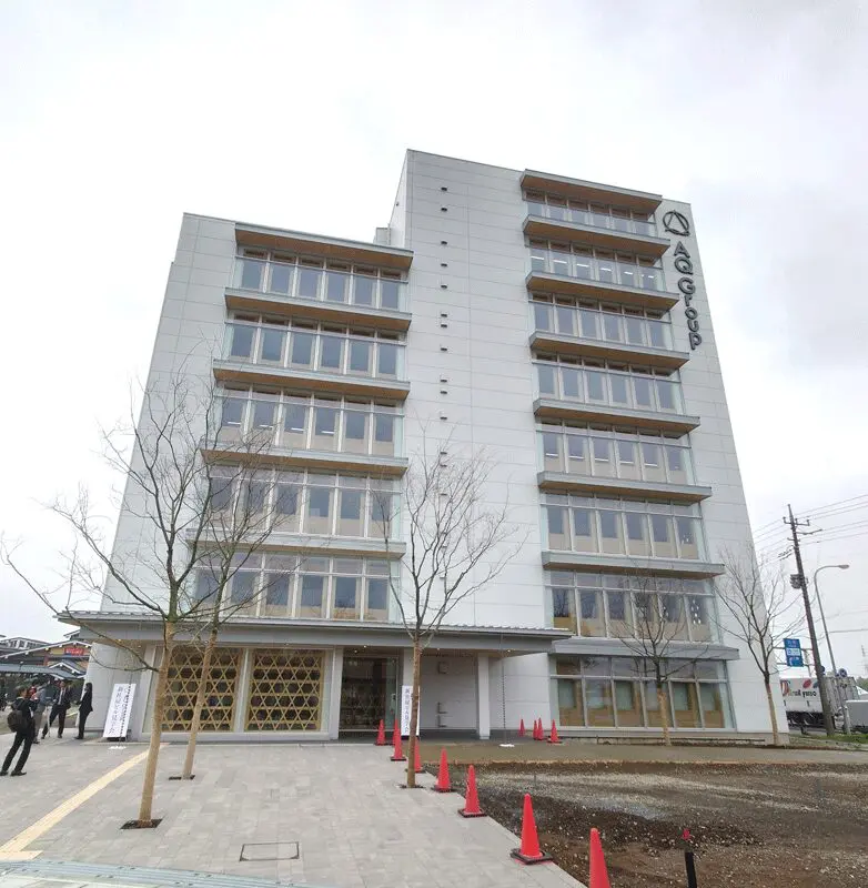 AQ Group、日本初、8階建て純木造の本社ビルが完成